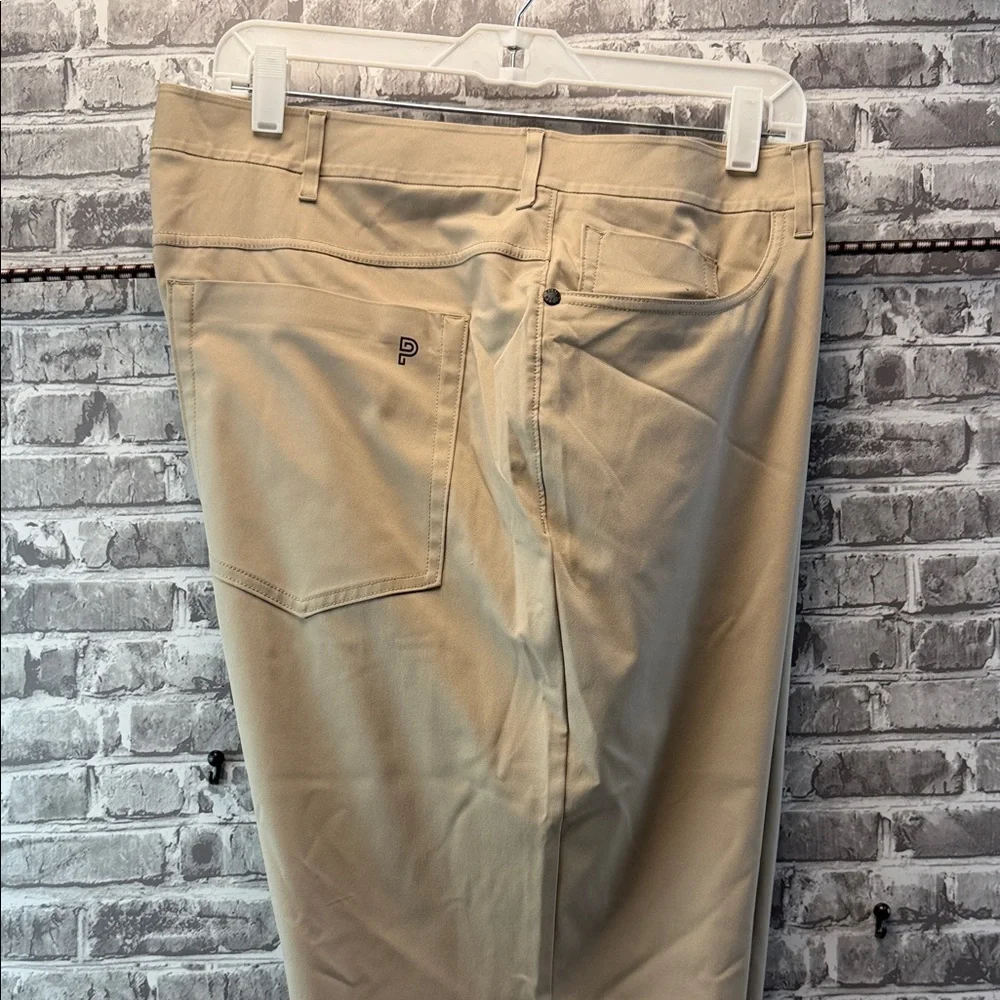 Men's Public REC Tan Pants‎